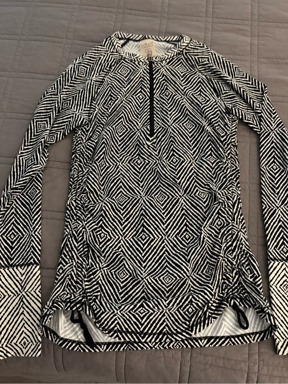 Black & White Geometric Zip Rash Guard